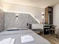 Coolplay house sukhumvit onnut Hotels near Phra Khanong