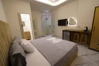 Maravia Hotel