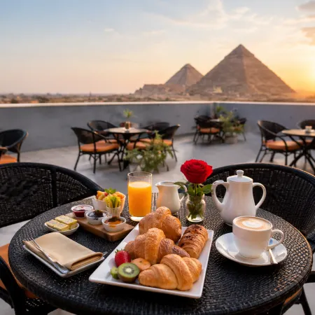 Phoenix Pyramids roof top Отели рядом с достопримечательностью «Гиза»