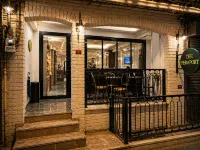 The PeraPort Hotel Eminönü yakınındaki oteller