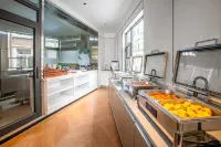 Nian yi jiudian - breakfast