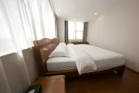 Yunchuang Yaju Hotel (Suzhou Olympic Sports Center Municipal Hospital North District)
