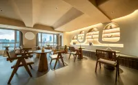 YUNSHUO · High Sky Private Soup Hotel (Huaguoyuan White House Songhua Road Metro Station)