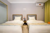 Fuyuan Hotel (Kangxian Bus Station) - Parkplatz