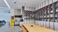Zhenkang Qianxun Residence Hotel