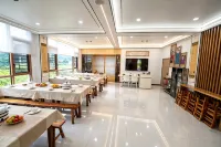 Gengdu Courtyard - Homestays