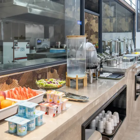 Hanyang Smart Hotel (Mengzi No.1 High School)
