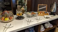 Four Points by Sheraton Lahore - bar