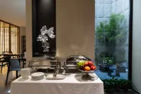 Yunshen · Guiyi Luxe Solace Designer Elegant Luxury Boutique Stay (Datong Ancient City Southeast Yi) - 공항 셔틀버스