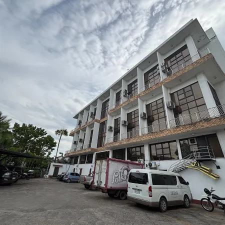 Noorway Hotel and Residences