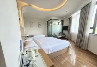 Shell Hotel (Zhengzhou Xinzheng Airport Zhengxu Metro Station) Hotels in Xinzheng