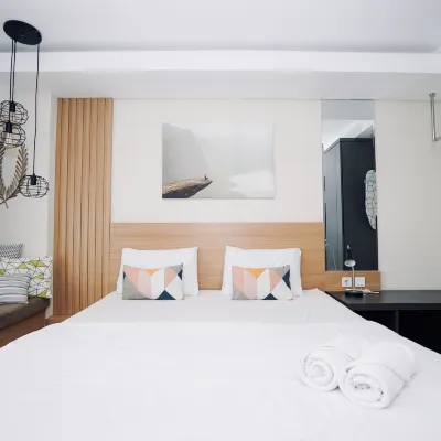 Seven Living Tamansari Tera Residence Hotels near Bank BNI