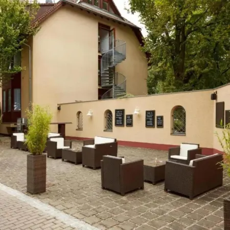 H+ Hotel Nürnberg by Sunday Hotels Отели рядом с достопримечательностью «Зюдостштадт»