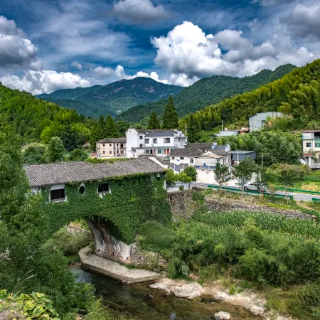 Jixizhang Shanshuicun Home