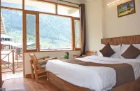 Hotel The Destination Manali ( 850m from Mall Road) - breakfast