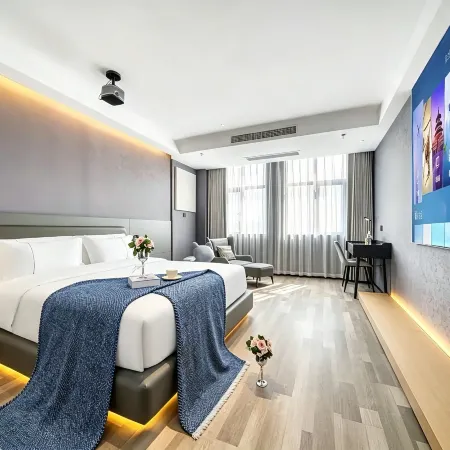 Feimu Movie Hotel (Ningbo Ocean World Fuming Road Subway Station)