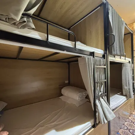 Hanoi Silver Hostel - Double Bed - Chill n Comfy