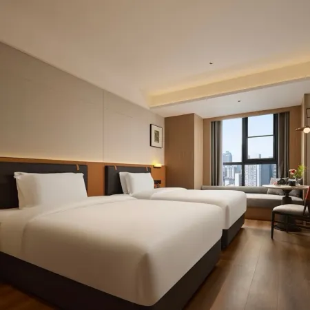 Southwest Business Hotel (Luzhou High speed Railway Station Southwest Business City Branch)