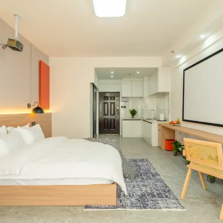 Bairui Hotel (Xuzhou Wanda Plaza Yunlong Huafu Branch)
