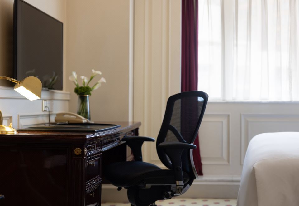 크라운 플라자 호텔 & 스위트 랜드마크 선전