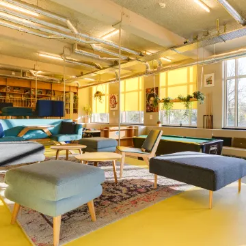 Clinknoord Hostel