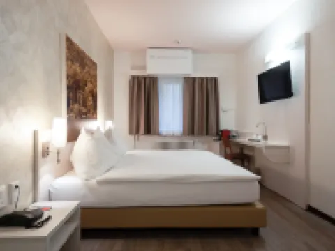 アクアレッロ スイス クオリティ ホテル ルガノのホテル