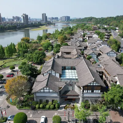 Leshan Yishang Oriental Xunyi Hotel Hotels near Zhanggongqiao Food Street