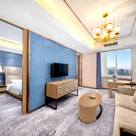 Xueli Hotel (Harbin West High-speed Railway Station Wanda Plaza)