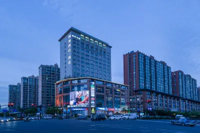 Jinglai Hotel·Selection (Shanghai Weining Road Subway Station) Hotels near Shanghai Yishi Oil And Grain Food Co.， Ltd.