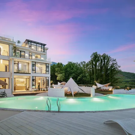 Yindu·Moganshan Designer Private Hot Spring Boutique Inn