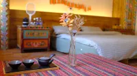 FlowerFields Bar&Cafe&Guesthouse
