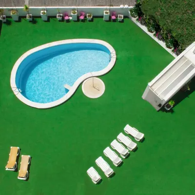 Hotel Cristal Caldas Hotels near Óbidos Vila Natal