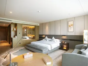 Nanjing North Railway Station Wenjing Hotel