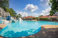 Whiterock Beach Resort - Beach
