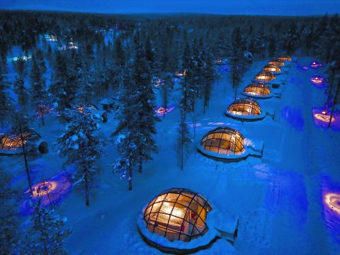 Kakslauttanen Arctic Resort - Igloos and Chalets