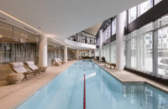 Melbourne Lifestyle Apartments - Best Views on Collins