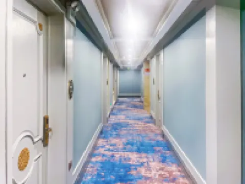 โรงแรมจวินยี่ จือเจีย โรงแรมในผู่เจียง