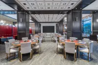 Linyi Brook Garden Hotel (Wuyuan Toni Black Square)