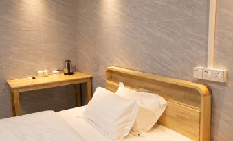 Heart Roaming Perfectly Satisfied