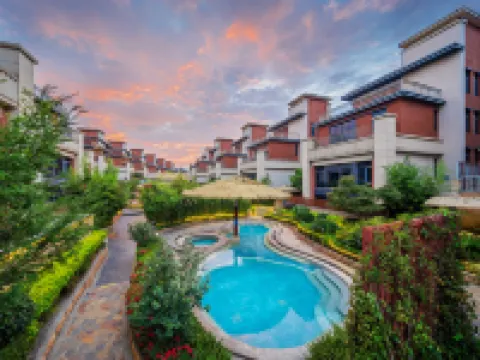 Rising  Resort  HOTEL Hoteles en Anning