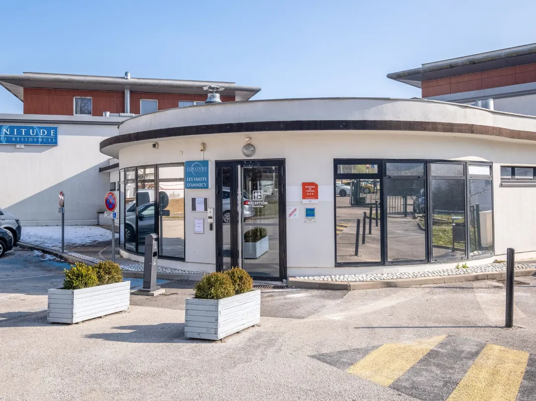 Comfort Aparthotel Les Hauts D'annecy - Seynod