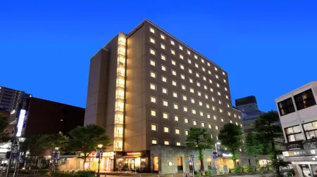 Richmond Hotel Yokohama-Bashamichi Отели рядом с достопримечательностью «Yokohama Nigiwai-za»
