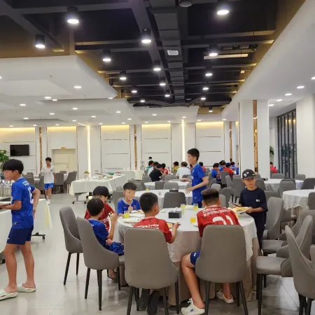 HOTEL FOOTBALL