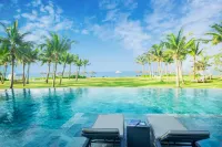 Wyndham Royal Beachfront Resort & Spa Danang - De lujo