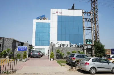 Treebo White Rock, Sohna Road Hotels in Gurugram