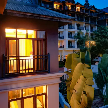 Yunhai Hot Spring Villa