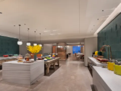 Yanqi Xuanxuan Hotel (Gushiheng Taiping Pacific Shopping Plaza) Hotels in Gushi