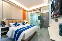 Hotels in the West Bank Hotels in Xi'an