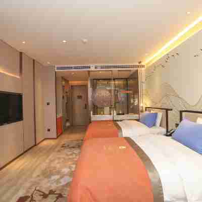 Maision New Century Hotel Pingyu Zhumadian Rooms