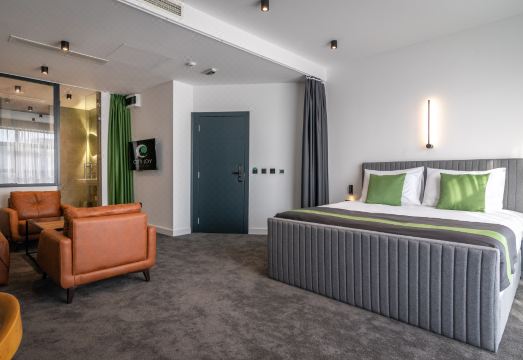 3. 시티 조이 타스..